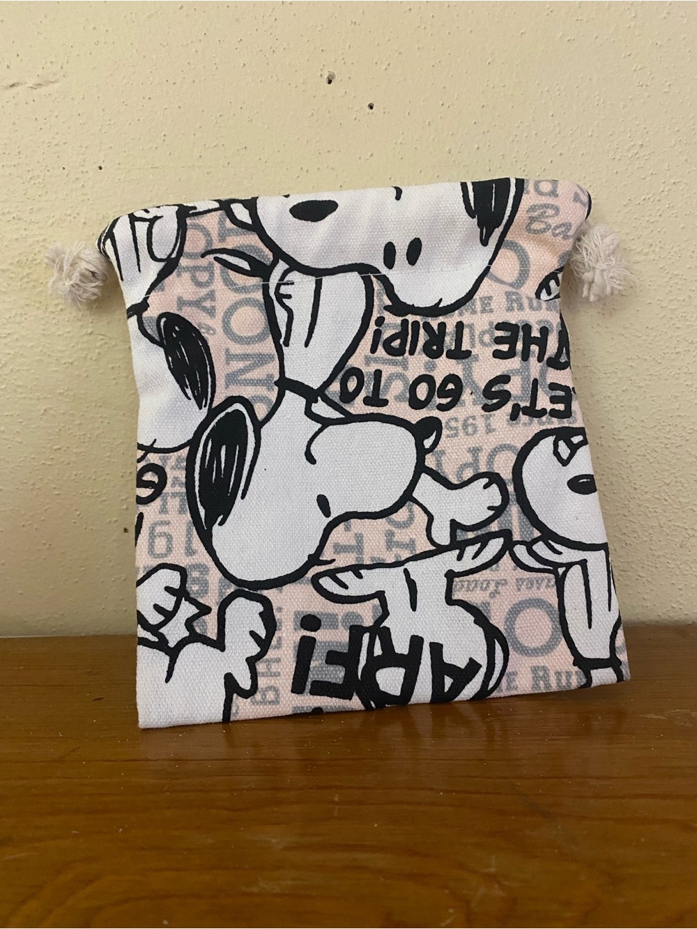 Light Pink Snoopy Drawstring Pouch